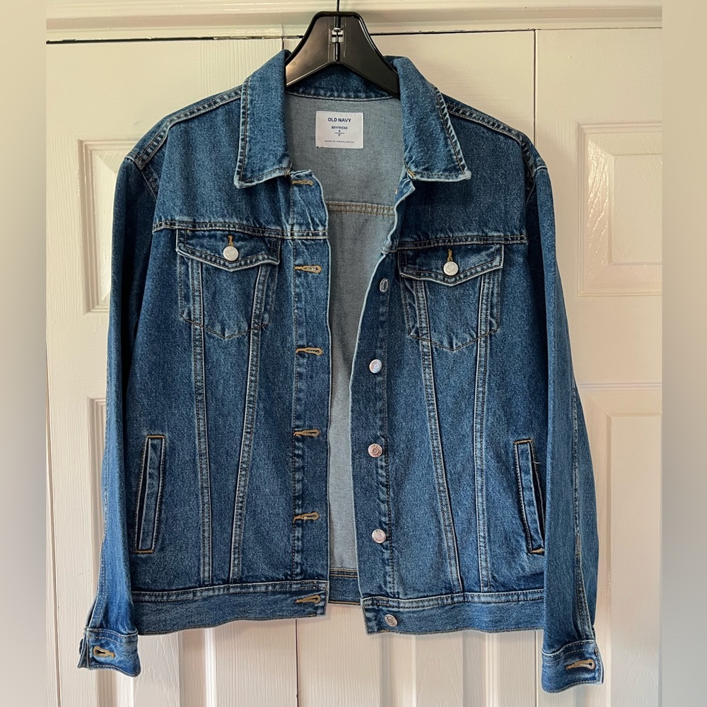Old navy boyfriend style denim jacket size S